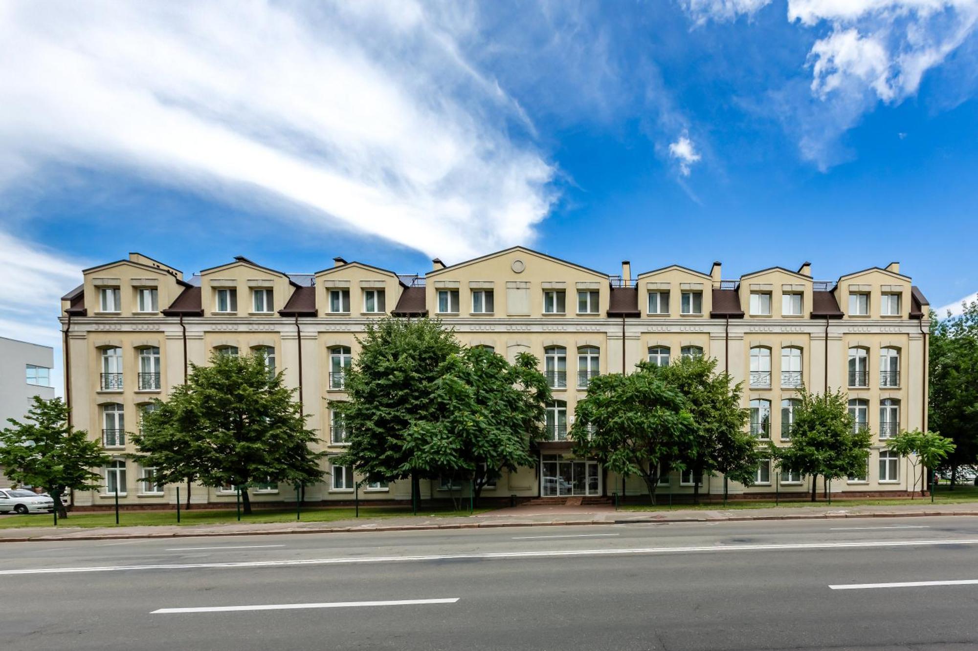 Practicotel Kiev Ngoại thất bức ảnh
